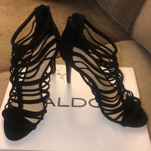 Aldo heels never worn
